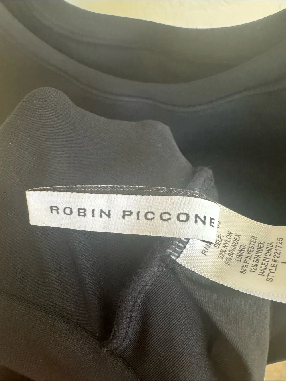 Robin Piccone Ava Tank Bikini Top Knot Front Crop Swim Black Size Large EUC - Picture 3 of 4